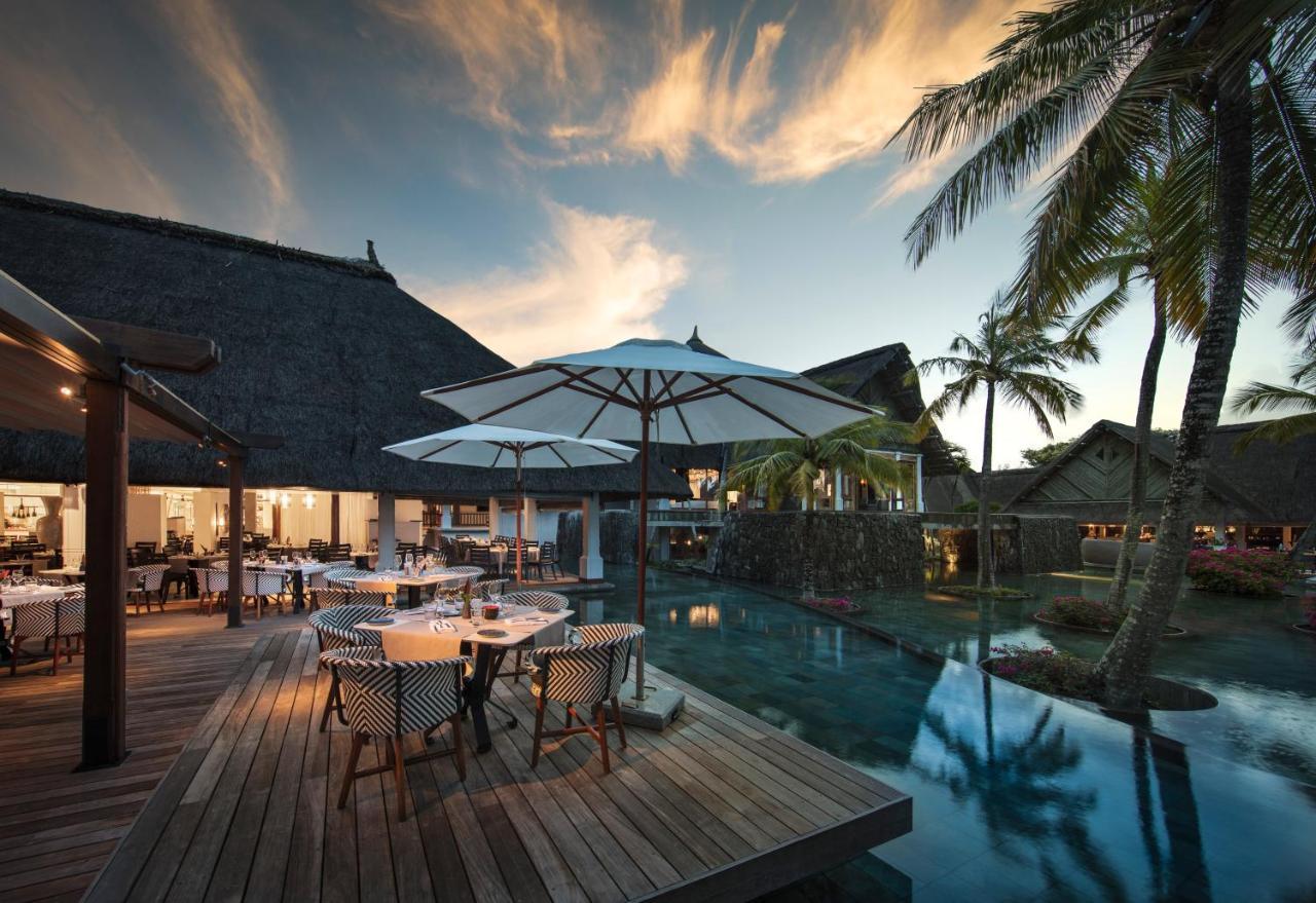 Constance Belle Mare Plage Ngoại thất bức ảnh The Deck
