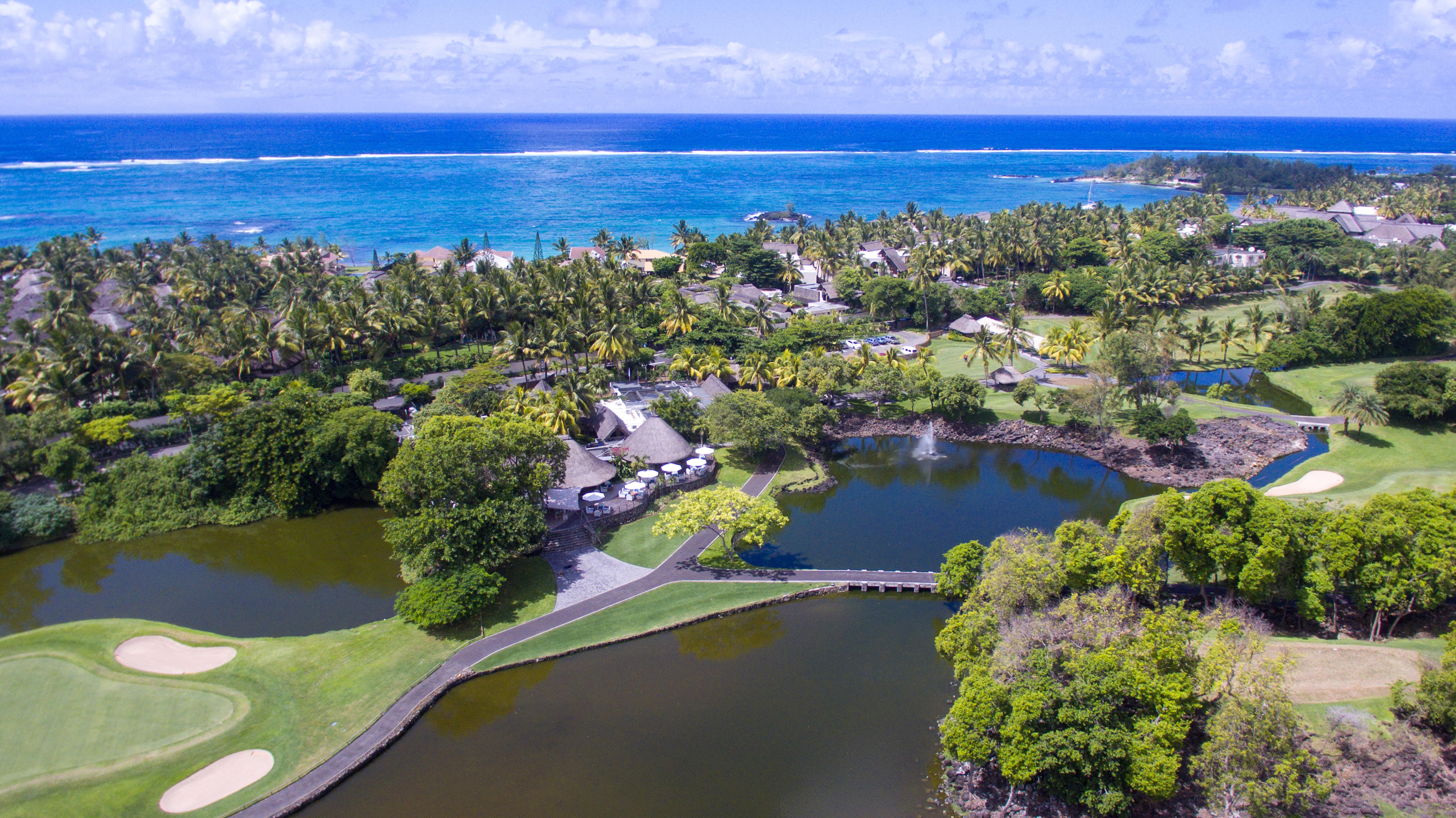 Constance Belle Mare Plage Ngoại thất bức ảnh Aerial view of the golf course