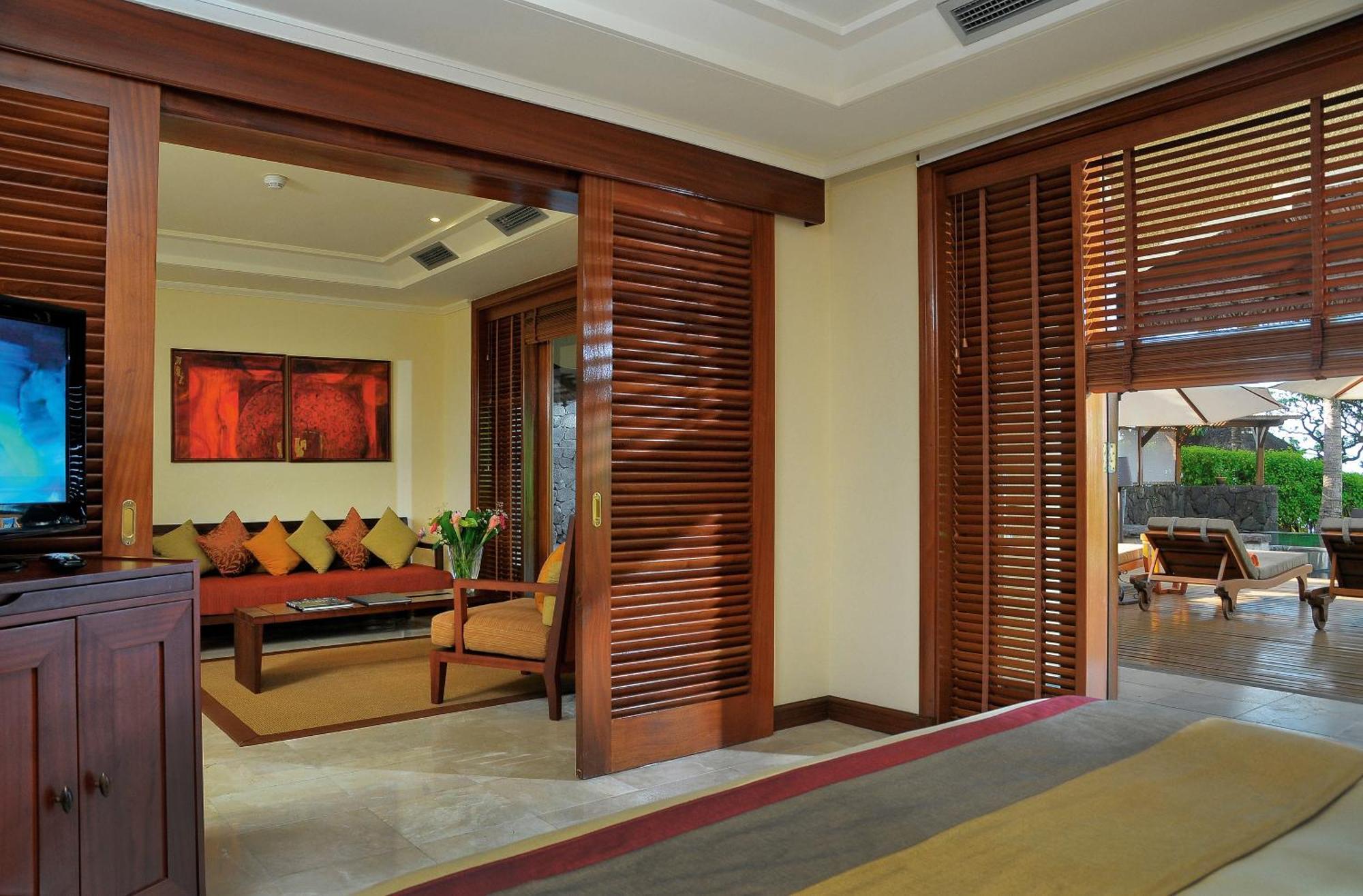 Constance Belle Mare Plage Phòng bức ảnh Interior of a suite at the Taj Bengal